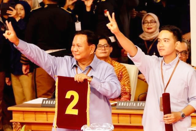 Capres dan Cawapres Nomor Urut 2 pada Pemilu 2024, Prabowo Subianto dan Gibran Rakabuming Raka. (foto: Istimewa)