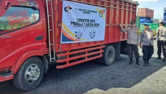 Polda Bersama Bawaslu Sulut Kawal 4037 Koli Surat Suara DPD di 15 Kabupaten Kota