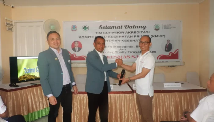 Dokter Jacob Pajan Bawa Puskesmas Sario Manado ke Puncak Akreditasi