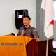 Ketua Bawaslu Kota Manado, Brilliant J Maengko saat pelantikan Pengawas TPS. (Foto: Ridho L Tobing)
