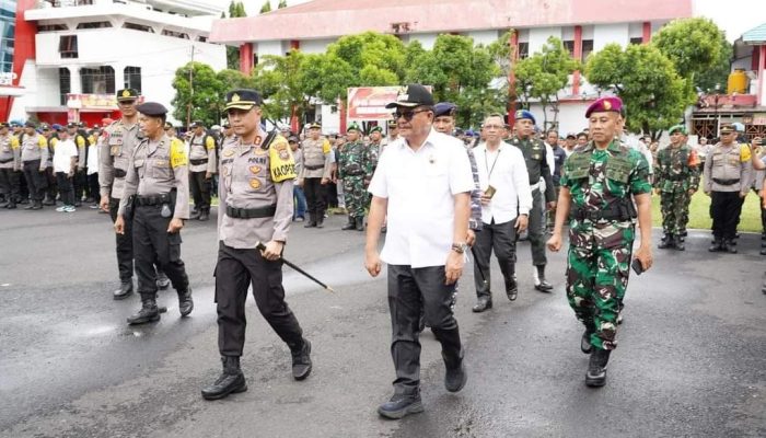 Maurits Mantiri Saksikan Pergeseran Pasukan Pengamanan TPS Kota Bitung