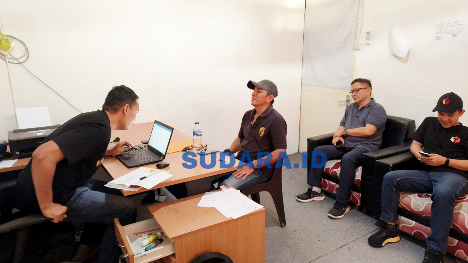 Pemeriksaan PPK Wenang di Bawaslu Kota Manado, Sulawesi Utara, Jumat (16/2/2024).