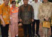 Moment Lebaran 4 Pimpinan Partai di Sulut Bersama Prabowo Subianto, Disambut Komentar Politis Netizen