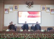 Bupati FDW Hadiri Rapat Paripurna Bersama DPRD