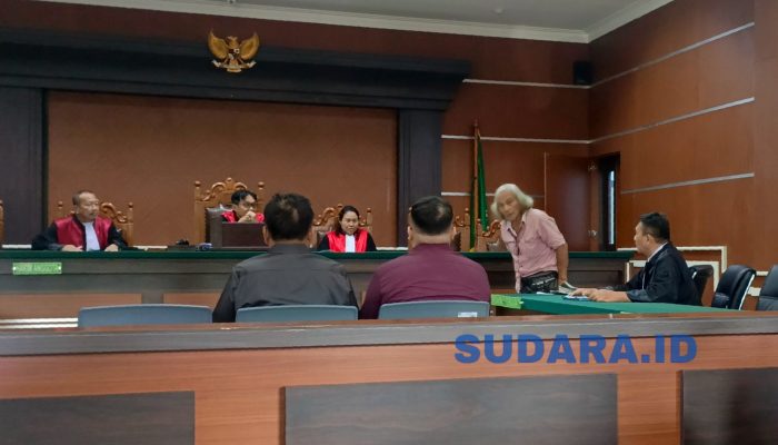 Dihadapan Majelis Hakim, Dolfie Maringka Sampaikan Langsung Permintaan Maafnya kepada Gubernur Olly Dondokambey