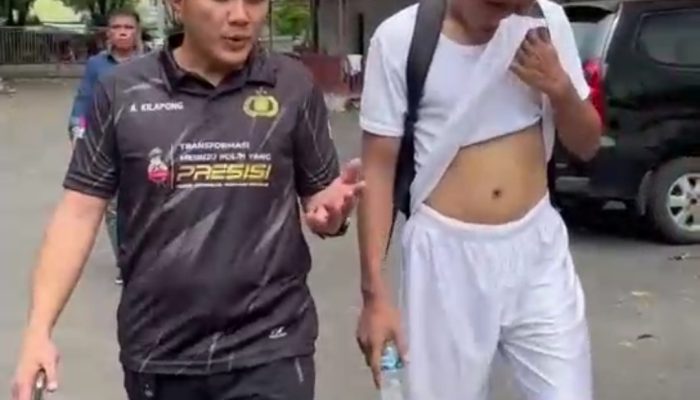 Moment Sedih Fahri Potabuga Usai Diberitahu Ayahnya Meninggal Saat Tes Casis Tamtama Di Polda Sulut