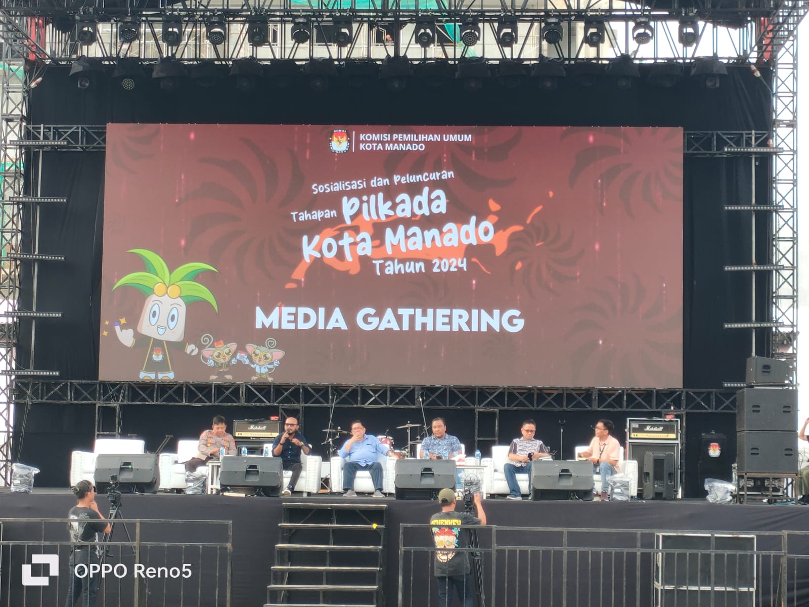 Media gathering KPU Kota Manado bersama Wartawan. (Foto: Istimewa)