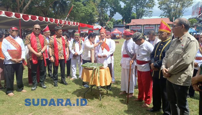 Festival Seni Budaya Bantik Peringati 75 Tahun Gugurnya Pahlawan Robert Wolter Mongisidi