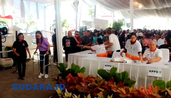 KPU Manado Gelar Simulasi Pemungutan, Penghitungan dan Rekapitulasi TPS Pilkada 2024 