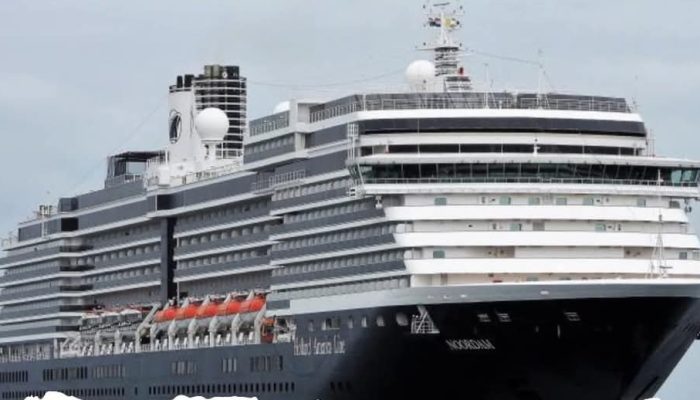Kapal Pesiar MV Noordam Perdana 2025 Tiba di Pelabuhan Bitung Bawa 1980 Orang Wisatawan Mancanegara