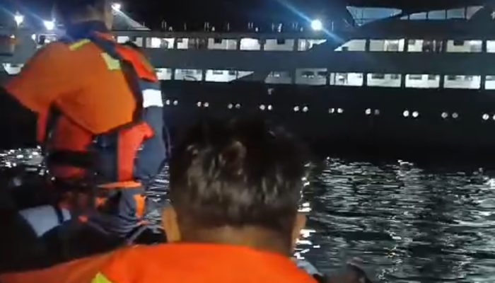 Kapal Bunaken Alami Mati Mesin di Perairan Manado, Tim SAR Evakuasi 8 Penumpang
