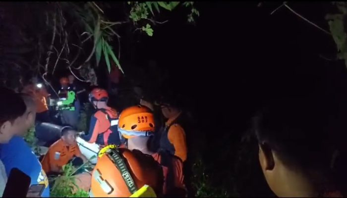 Anak 4 Tahun Jatuh ke Sungai Buha Manado, Tim SAR Lakukan Pencarian Intensif