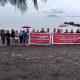 Aksi penolakan Reklamasi Pantai Malalayang tahap dua Kota Manado oleh Masyarakat Adat Bantik Lorong Tou Bantik (LTB) yang tinggal di pesisir Pantai Malalayang. (Foto: Ist/DoX)