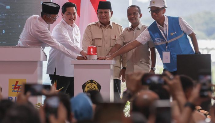 Kejar Pertumbuhan Ekonomi 8 Persen, Presiden Prabowo Resmikan 37 Proyek Ketenagalistrikan dalam 100 Hari Pemerintahannya