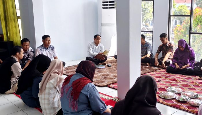 Perang Melawan Korupsi, Kajari Bitung Siapkan Mental dan Spiritual Para Insan Adhyaksa
