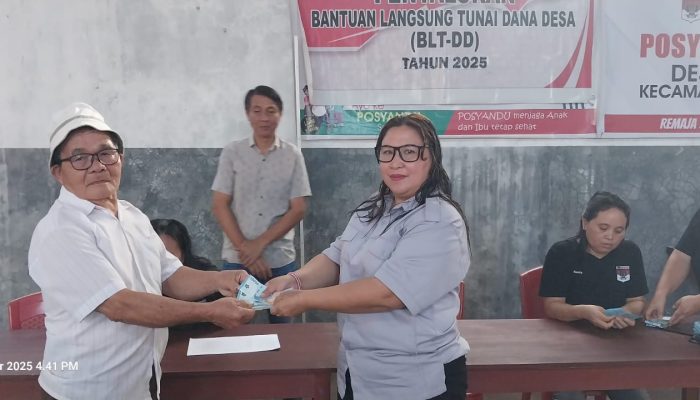 26 KPM Desa Makasili Terima  BLT-DD Tahap Satu Tahun 2025