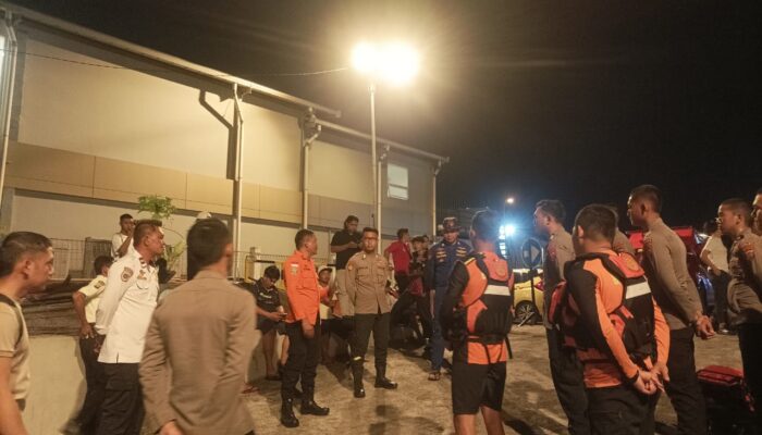 Dua Orang Dilaporkan Tenggelam Saat Bermain Jet Ski di Teluk Manado, Basarnas Turunkan Tim Pencarian