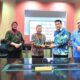 Direktur Utama RSUP Kandou, Prof Dr dr Starry H. Rampengan, Sp.JP(K), FIHA, MARS, bersama Direktur Utama Bank SulutGo, Revino M. Pepah, saat Penandatanganan Kerja Sama di Aula RSUP Prof. Kandou, Selasa (11/11/2025).