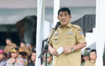 Gubernur Sulawesi Utara, Mayjen TNI (Purn) Yulius Selvanus, SE.