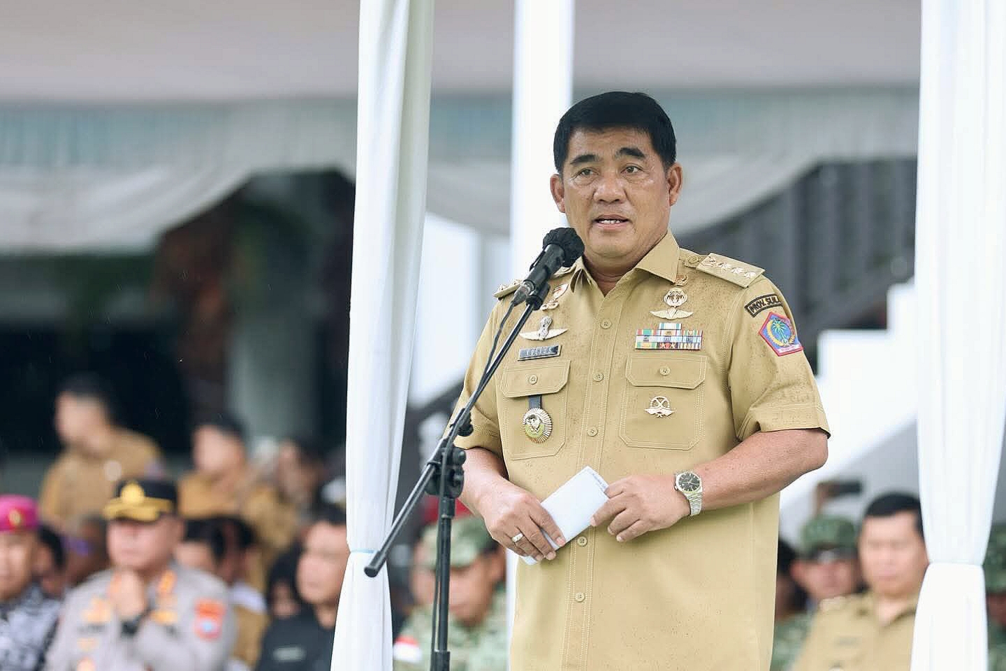 Gubernur Sulawesi Utara, Mayjen TNI (Purn) Yulius Selvanus, SE.