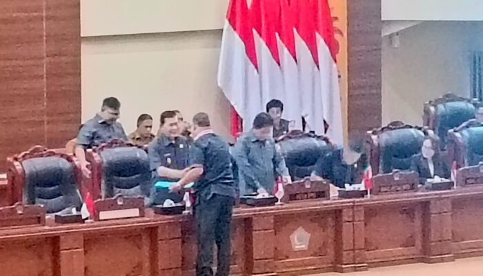Rapat Paripurna Perdana DPRD Sulut Tahun 2026, Salurkan Aspirasi Hasil Reses Anggota Dewan