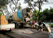 Perbaikan darurat ruas jalan Ir Soekarno Minahasa Utara.