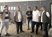 Tim KONI Pusat saat meninjau kesiapan venue PON Bela Diri II di Manado, Sulawesi Utara.