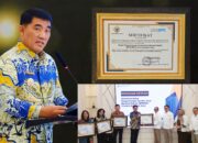 Gubernur Sulawesi Utara, Yulius Selvanus dan momen penyerahan Sertifikat Akreditasi A BPSDMD Sulut di Baiklah PKN BPK RI.