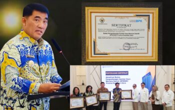 Gubernur Sulawesi Utara, Yulius Selvanus dan momen penyerahan Sertifikat Akreditasi A BPSDMD Sulut di Baiklah PKN BPK RI.