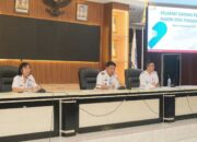 Wakil Walikota Bitung, Randito Maringka, saat memimpin Rakor TP3S Kota Bitung. (Foto: Ist)