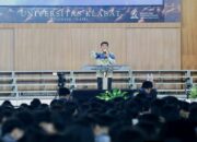 Gubernur Sulut, Mayjen TNI (Purn) Yulius Selvanus SE, saat memberikan Kuliah Umum di Universitas Klabat, Airmadidi, Kabupaten Minahasa Utara, Kamis (26/2/2026). (Foto: Ist)