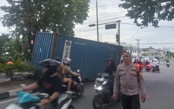 Insiden Kontainer (Peti Kemas) lepas di Kota Bitung. (Foto: Ist)