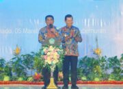 Gubernur Sulawesi Utara, Mayjen TNI (Purn) Yulius Selvanus SE (kiri) bersama Wakil Gubernur, Dr. J Victor Mailangkay SH MH (kanan). (Foto: Ist)