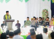 Safari Ramadan Gubernur Sulut, Mayjen TNI (Purn) Yulius Selvanus SE di Kotamobagu. (Foto: Ist)