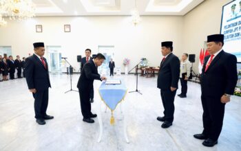 Prosesi pelantikan di Wisma Negara Bumi Beringin, Manado. (Ist)
