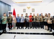 Gubernur Sulut, Mayjen TNI (Purn) Yulius Selvanus SE bersama FKDM Sulut 2026.(Foto: Ist)