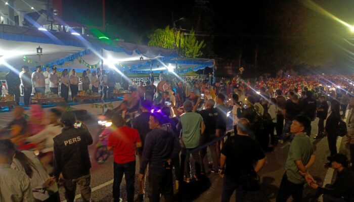Walikota Hengky Honandar Lepas Ribuan Peserta Pawai Takbiran Idul Fitri 1447 H di Kota Bitung