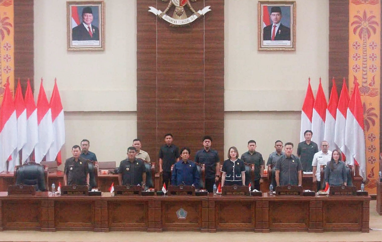 Rapat Paripurna Laporan Keterangan Pertanggungjawaban (LKPJ) Tahun Anggaran 2025, yang disampaikan Gubernur Sulawesi Utara, Mayjen TNI (Purn) Yulius Selvanus SE, di Gedung Cengkih, Rabu (25/03/2026). (Foto: Ist/Dok.SUDARA.ID)