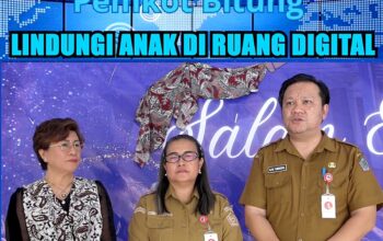 Kepala Dinas Pendidikan dan Kebudayaan Fonny Tumundo (tengah), Kepala Dinas P3A Meiva Woran (kiri), dan Plt. Kepala Dinas Kominfo Altin Tumengkol (kanan) saat memberikan keterangan terkait kesiapan Pemerintah Kota Bitung mengawal pemberlakuan pembatasan media sosial bagi anak dan penggunaan ponsel di sekolah, Jumat (27/3/2026). Kolaborasi lintas sektoral ini merupakan instruksi langsung Walikota Bitung, Hengky Honandar SE, guna menjamin keamanan digital generasi muda. (Foto: Dok. SUDARA.ID)
