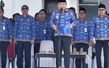 Apel KORPRI Pemkot Bitung perdana usai Libur Lebaran 2026: Wakil Walikota Bitung, Randito Maringka S Sos, Ingatkan ASN Bitung Bijak Sikapi Informasi yang berkembang di era digital saat ini. (Foto: Istimewa)