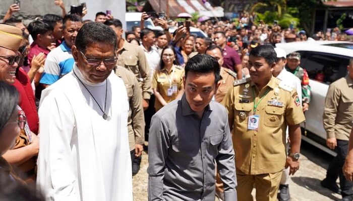 Wapres Gibran dan Gubernur Yulius Tinjau Dampak Gempa M 7,6 Sulut, Pastikan Mitigasi Terintegrasi