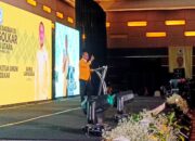 Ketua Umum DPP Partai Golkar, Bahlil Lahadalia, saat memberikan arahan dalam pembukaan Musda XI Golkar Sulut di GKIC Manado, Sabtu (11/4/2026). (Foto: Ridho L Tobing)