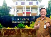 Plt Kadis Kominfo Bitung Altin Tumengkol tegaskan kas daerah masih belum menerima transfer DAU SG dari Pemerintah Pusat, dan mengimbau masyarakat tidak terpengaruh informasi yang tidak akurat. (Foto: Dok. SUDARA.ID)