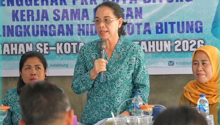 Gagas Budaya Pilah Sampah, TP PKK dan DLH Bitung Gelar Pelatihan Pembuatan Kompos