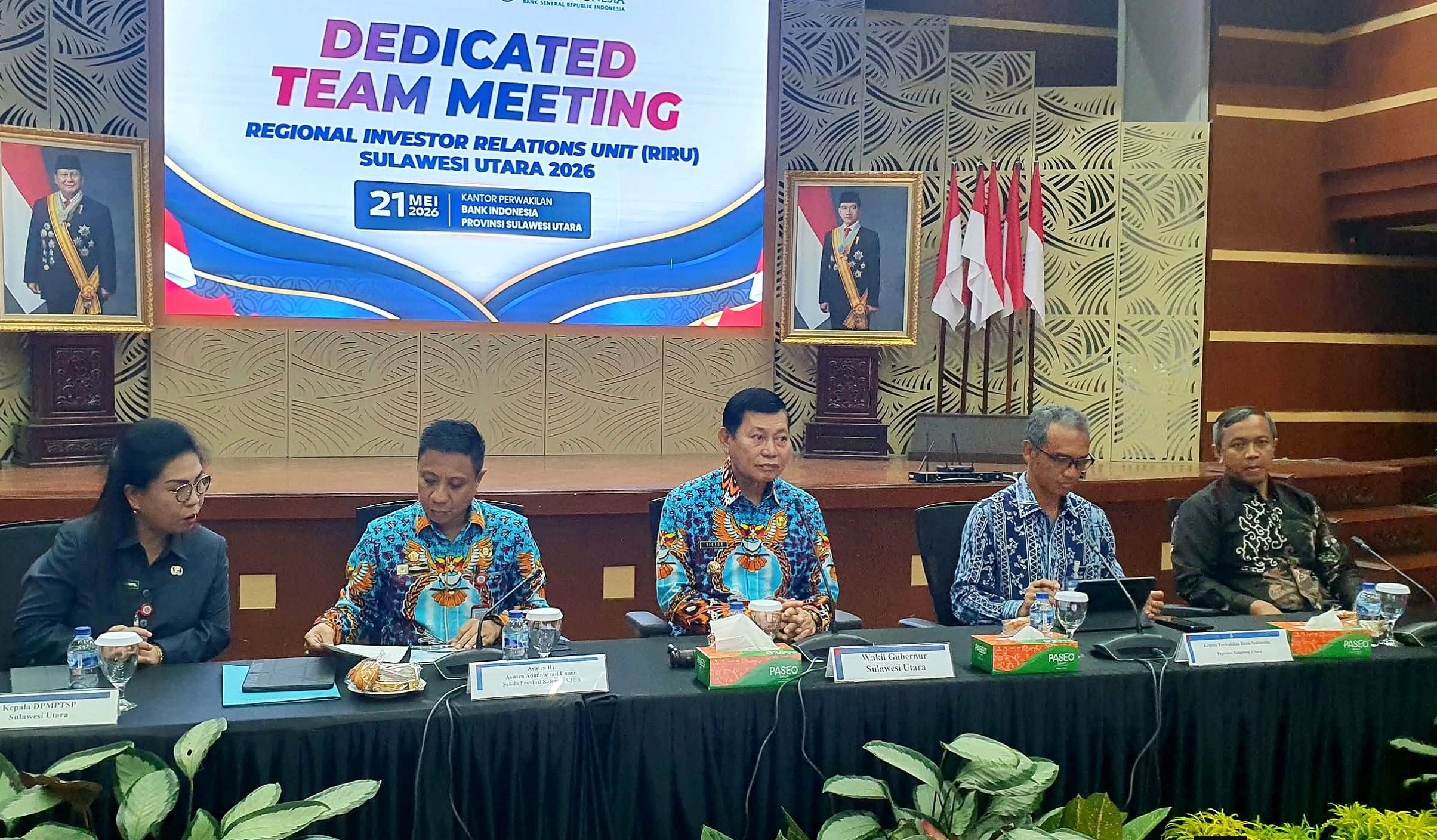 DORONG SINERGI: Wakil Gubernur Sulawesi Utara DR. Victor J. Mailangkay, SH, MH saat memberikan arahan dalam pembukaan Dedicated Team Meeting RIRU Sulut 2026 di Kantor Perwakilan BI Provinsi Sulut, Kamis (21/5/2026). (Foto: Istimewa)