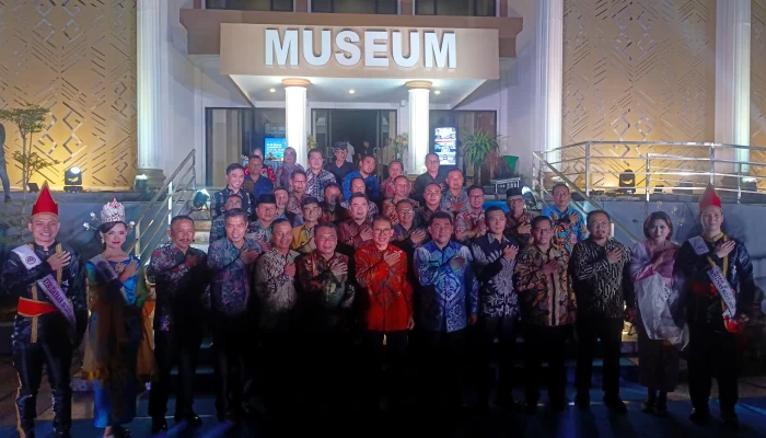 Resmikan Wajah Baru Museum Sulut, Fadli Zon Apresiasi Inisiatif Gubernur Yulius Selvanus