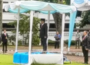 Gubernur Sulut Mayjen TNI (Purn) Yulius Selvanus SE saat bertindak sebagai Inspektur Upacara Hari Lahir Pancasila di Manado, Senin (1/6/2026). (Foto: Ridho L Tobing)