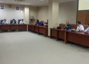 RDP Komisi III DPRD Sulut dengan PT. MSM, BPJN Sulut, Pemprov Sulut dan Perwakilan Masyarakat. (Foto: Ridho L Tobing)