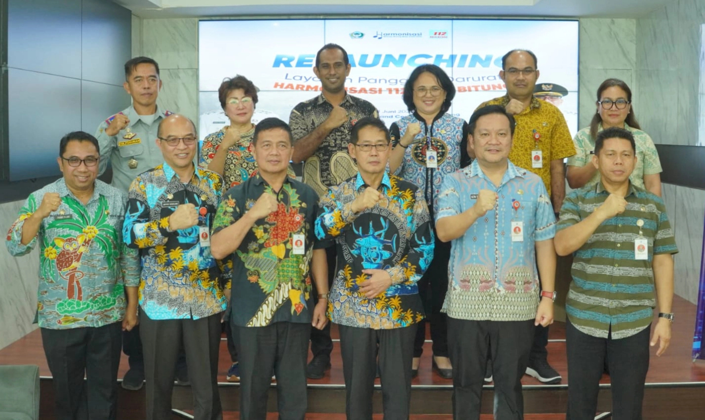 Walikota Bitung Hengky Honandar, SE secara resmi meresmikan kembali (Re-Launching) Layanan Darurat Terintegrasi Harmoni 112 di Gedung Command Center, Kamis (11/06/2026). (Foto: Istimewa)