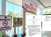 Pemkot Bitung resmi menerbitkan SE Walikota Nomor 400.7/683/Tahun 2026 guna mempertegas penerapan Kawasan Tanpa Rokok (KTR) di perkantoran dan fasilitas publik serta mengatur batasan penjualan rokok. (Foto: Istimewa)